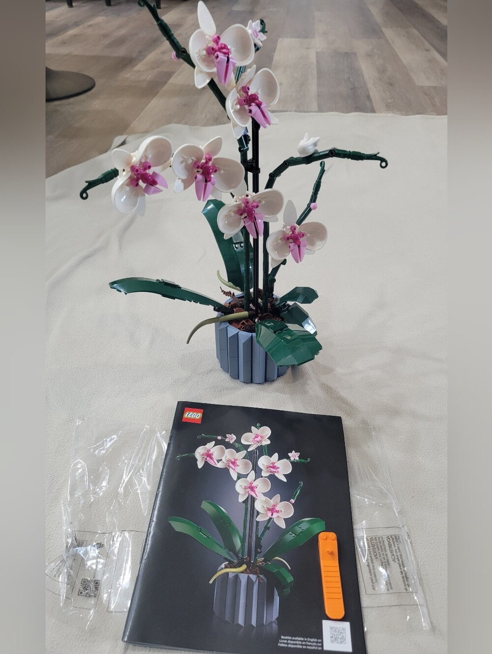 LEGO White and Pink Orchid 10311
